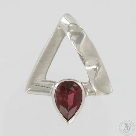 Kiviriipus, korkeus 30mm, 925br,  Paino: 9,2 g