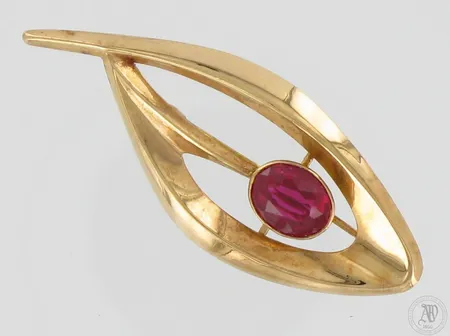 Kivirintaneula, leveys 53mm, 585br,  Paino: 3 g