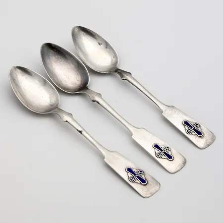 Kolme kahvilusikkaa, pituus 126mm, 916H, Paino: 39,7 g