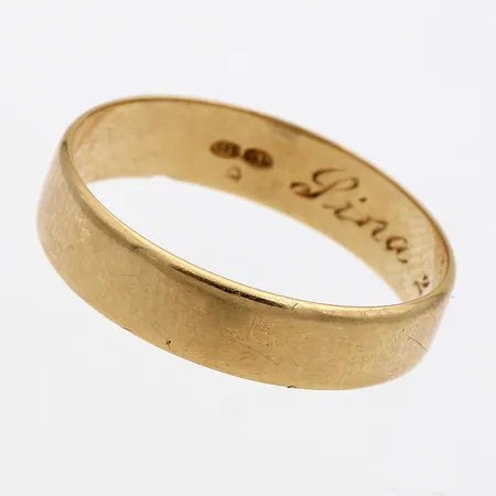 Sileä sormus, kaiverrettu, käytön jälkiä, koko 21, 585, Paino: 3,1 g