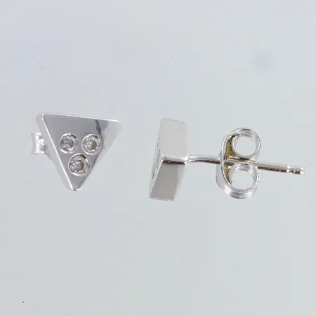 Timanttikorvakorut 6xn.0.005ct, korkeus 7mm, 585 valkokulta,  Paino: 1,2 g