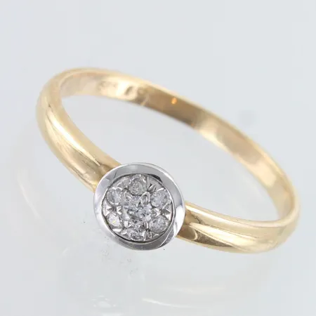 Timanttisormus 1xn.0.04ct 6xn.0.01ct, koko 18½, 585,  Paino: 2,5 g