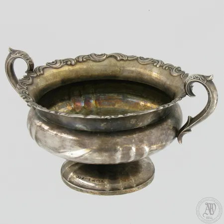 Sokerikko, kaiverrettu ja käytön jälkiä, korkeus 60mm, 813,  Paino: 104,2 g