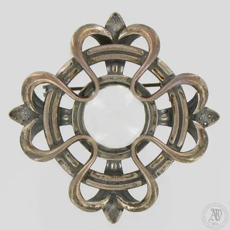 Kivirintaneula riipuslenkillä Kalevala Koru, Lilja-riipus, korkeus 45mm, 925br,  Paino: 19 g