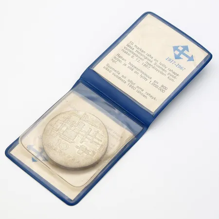 Juhlaraha, Suomen itsenäisyyden kunniaksi 1917-1967, nimellisarvo 10mk, 900, Paino: 23,9 g