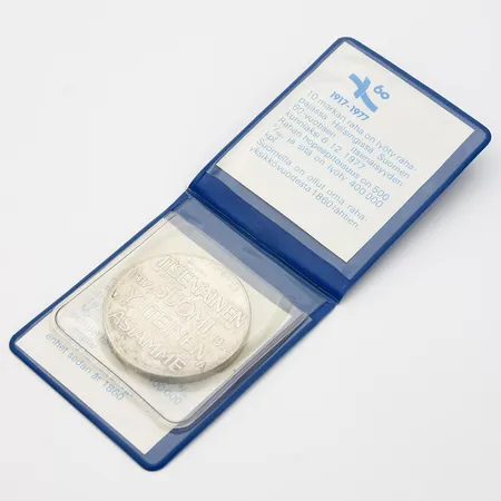 Juhlaraha, Itsenäinen Suomi 60 vuotta 1917-1977, nimellisarvo 10mk, 500, Paino: 21,7 g