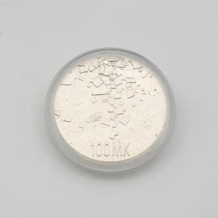 Juhlaraha, Itsenäinen Suomi 75 vuotta 1917-1992, nimellisarvo 100mk, 925, Paino: 24,2 g