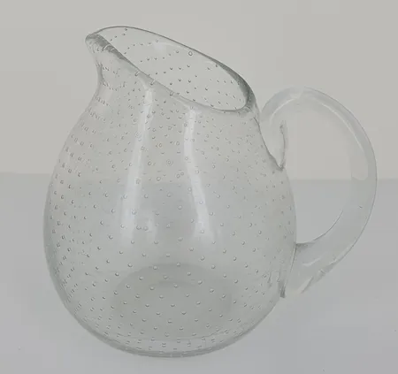 Kermakko, Pore, Nuutajärvi, design Gunnel Nyman, korkeus 9,5cm, käytön jälkiä. 