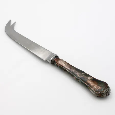 Juustoveitsi, Chippendale, kaiverrettu, pituus 195mm,  Paino: 78,9 g