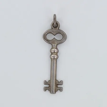 Avain-riipus, korkeus 33mm, 925,  Paino: 1,1 g
