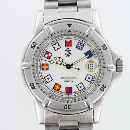 Teräsrannekello Pusser`s, quartz, käytön jälkiä, rungon Ø39mm, swiss movement, metallirannekkeen pituus 195mm, patteri loppunut, 