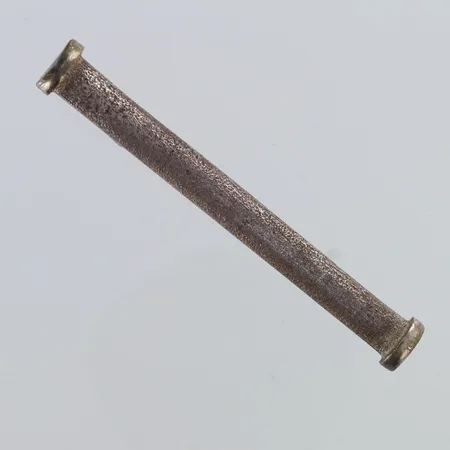 Kravatinpidin, käytön jälkiä, leveys 65mm, 830hbr,  Paino: 5,8 g
