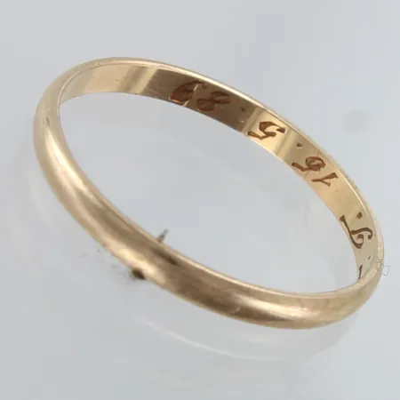 Sileä sormus, kaiverrettu, koko 17, 585,  Paino: 1 g