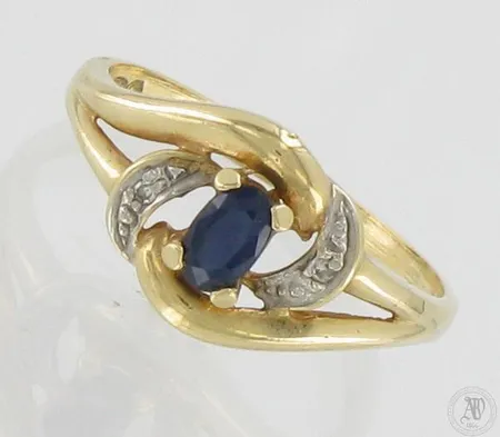 Sinisafiiri-sormus timanteilla 2xn.0.005ct, koko 17, 585br,  Paino: 1,8 g