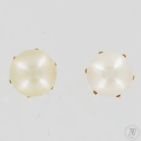 Helmikorvakorut, Ø 7mm, 585br,  Paino: 1,7 g