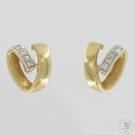 Timanttikorvakorut 4xn.0.005ct, korkeus 8mm, 585,  Paino: 1,6 g