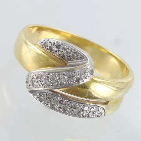 Timanttisormus 27xn.0.005ct, koko 17½, 750 kelta- ja valkokulta,  Paino: 5,7 g