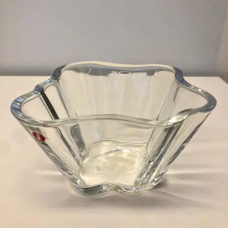 Aalto-Kulho, design Alvar Aalto, Iittala, korkeus 75mm, kirkas