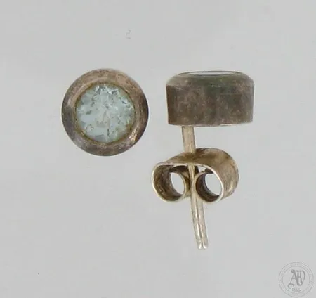 Topaasi-korvakorut, Lähde, Kalevala koru, Ø 7mm, 925br Paino: 2,4 g