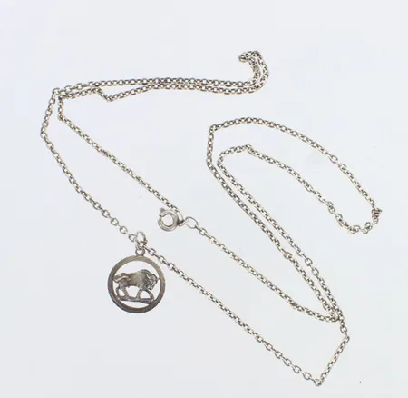 Viallinne koru, 900,  Paino: 6,2 g