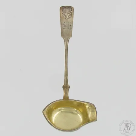 Kastikekauha, Musla, kaiverrettu ja käytön jälkiä, pituus 175mm, 813,  Paino: 53,2 g