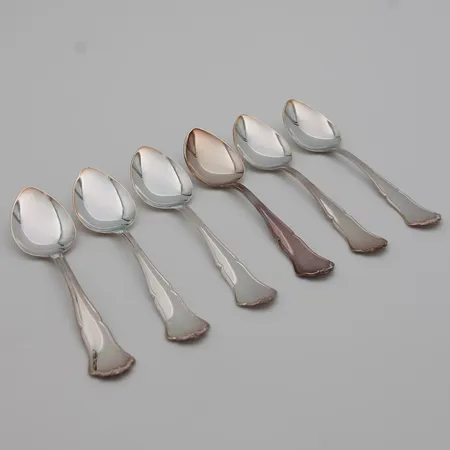 Kuusi kahvilusikkaa Chippendale, Kultakeskus, pituus 117mm, 830, paino 75,6g 