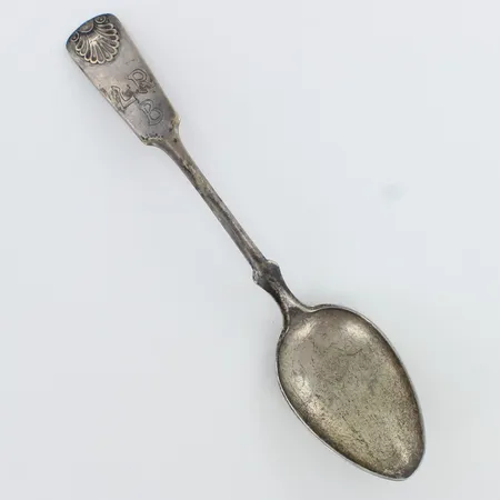 Ruokalusikka, Musla, kaiverrettu, käytön jälkiä, pituus 162mm, 813h,  Paino: 31,1 g