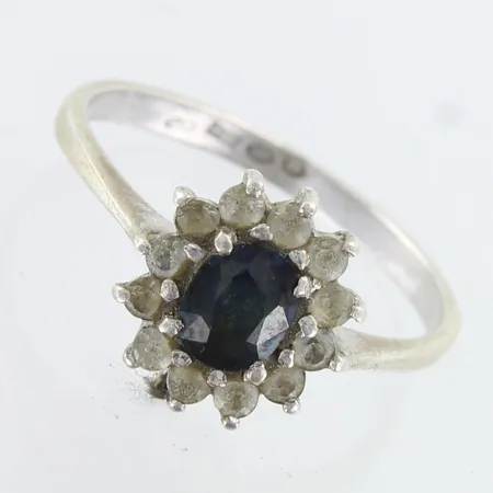 Kivisormus, käytön jälkiä, koko 17¼, 925br,  Paino: 1,9 g