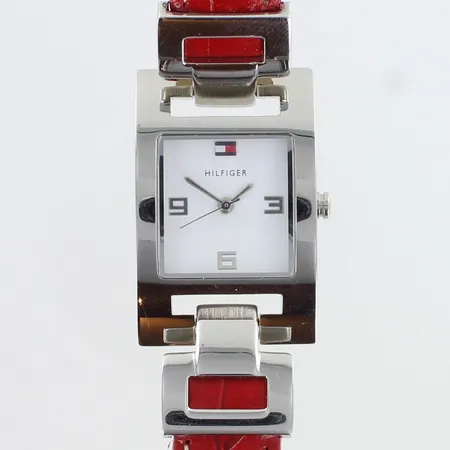 Teräsrannekello Tommy Hilfiger, F80157.1, quartz, käytön jälkiä, rungon mitat23x35mm, nahkarannekkeen pituus 160-200mm, 