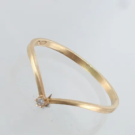 Timanttisormus 1xn.0.005ct, käytön jälkiä, koko 15, 585,  Paino: 0,6 g