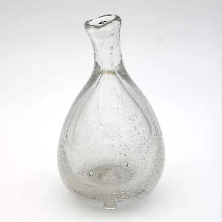 Taidelasi Iittala, Viinapullo, soodalasia, design Kaj Franck, signeeraus K. Franck - Iittala, korkeus 170mm, pohjassa normaalia käyttökulumaa