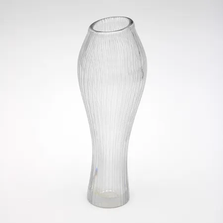 Taidelasi Iittala, Varsanjalka, viivahiottu, signeeraus Tapio Wirkkala Iittala -59, korkeus 158mm, pohjassa normaalia käyttökulumaa