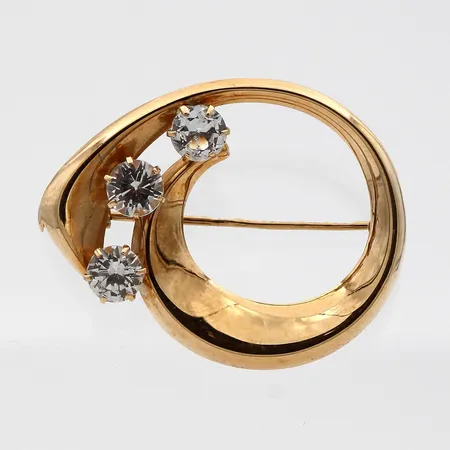 Kivirintaneula, leveys 34mm, 585br,  Paino: 2,7 g