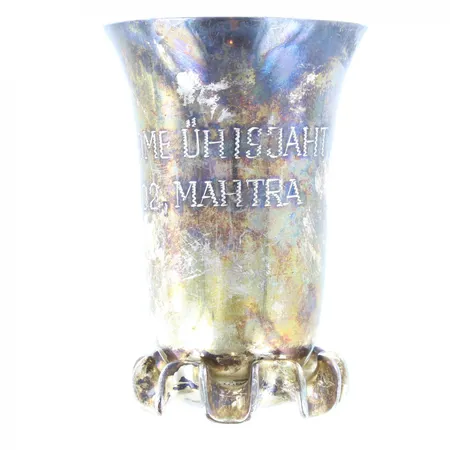 Hopeinen pikari, kaiverrettu, käytän jälkiä, korkeus 58mm, 925,  Paino: 53,3 g