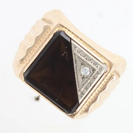 Kivikantasormus timantilla 1xn.0.06ct, käytön jälkiä, kivi kulunut, koko 20¾, 585br,  Paino: 14,1 g