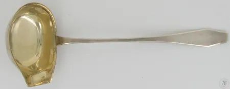 Liemikauha, pituus 32cm, kaiverrettu, valmistettu 1920, Wiipuri, O. Järveläinen, 813,