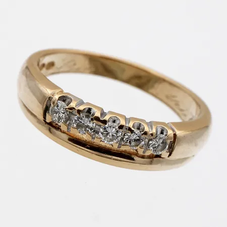 Timanttisormus 5xn.0.04ct, kaiverrettu, koko 17½, 585,  Paino: 4,8 g