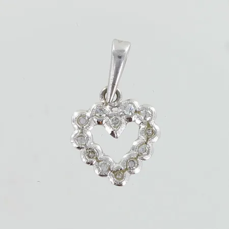 Timanttiriipus 12xn.0.005ct, AT, käytön jälkiä, korkeus 14mm, 750 valkokulta,  Paino: 0,9 g