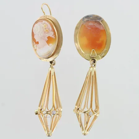 Vialliset Camee-korvakorut punnuksilla, korkeus 79-88mm, 585br,  Paino: 21,8 g