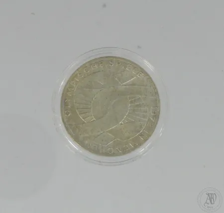 Hopearaha, 10 Deutsche Mark Olympic Games in Munich, 625,  Paino: 15,5 g