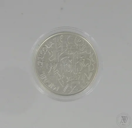Hopeinen juhlaraha, Mikael Agricola ja Suomen kieli, 10 euroa, 925,  Paino: 25,5 g