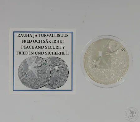 Hopeinen juhlaraha, Rauha ja turvallisuus, 20 euroa, 925,  Paino: 33,6 g
