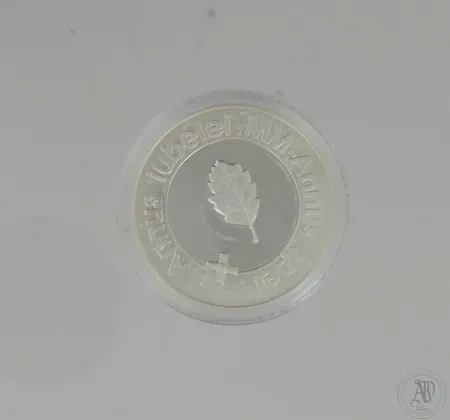 Hopeinen juhlaraha, Riemuvuosi 2000, 100 mk, 925,  Paino: 22 g