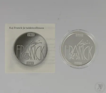 Hopeinen juhlaraha, Kaj Franck ja taideteollisuus, 10 euroa, 925,  Paino: 25,5 g