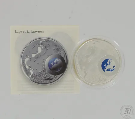 Hopeinen juhlaraha, Lapset ja luovuus, 20euroa, 925,  Paino: 33,6 g