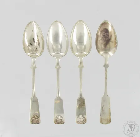 Neljä jälkiruokalusikkaa, Musla, pituus 167mm, 813,  Paino: 124,3 g