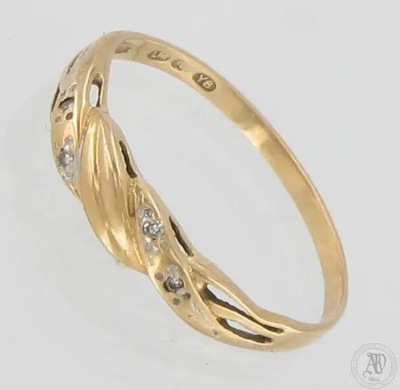 Timanttisormus 4xn.0.005ct, koko 18, 585,  Paino: 1,4 g