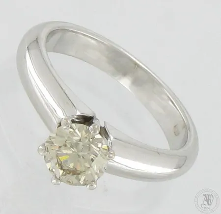 Timanttisormus 1xn.0.85ct, koko 16¾, 750 valkokulta,  Paino: 5,7 g