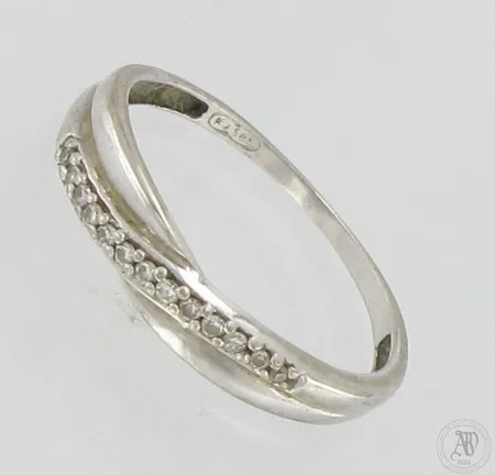 Timanttisormus 13xn.0.005ct, koko 15¾, 585 valkokulta,  Paino: 1 g