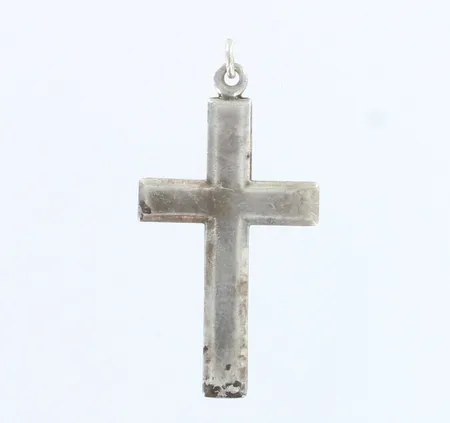 Ristiriipus, kaiverrettu, korkeus 38mm, 813, Paino: 1,7 g